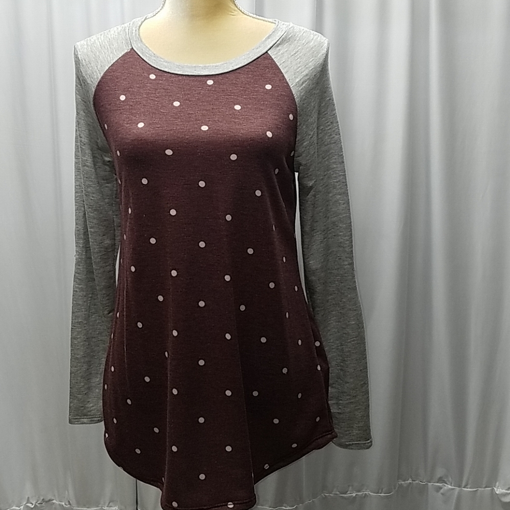 Viamor top size small